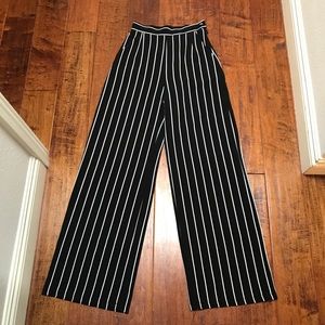 NEW High waisted black flow pants by LF (XS)